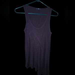 5/60. GAP Women's Dark Sleeveless Tank Top